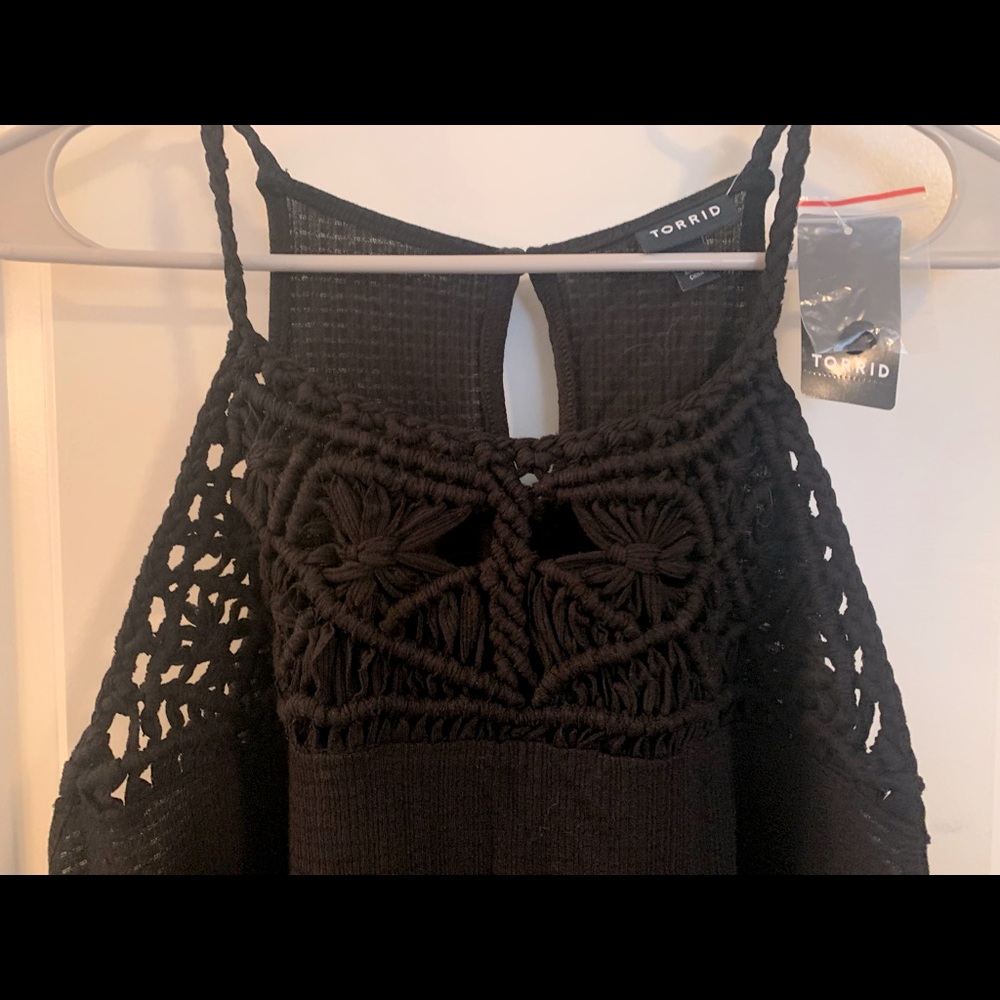 Beautiful black partially crocheted tank top. Torrid plus size 18–20